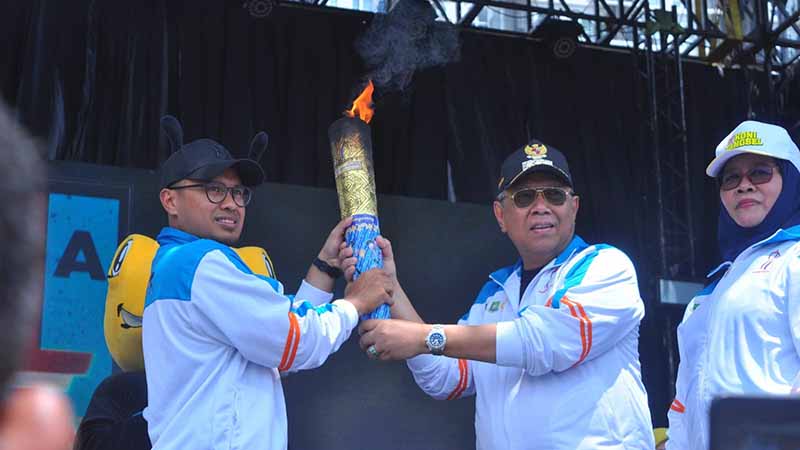 Kirab Api Porprov VI Banten 2022 di Kota Tangsel (36)