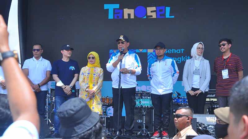 Kirab Api Porprov VI Banten 2022 di Kota Tangsel (9)